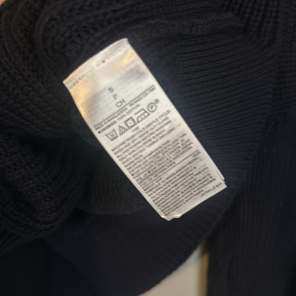 GAP Black Ribbed Button‑Front Cardigan - Picture 4 of 5